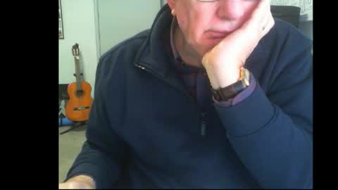 Snapshot of thickmelnik chatting on September 13, 6:36 am James online show from September 13, 6:36 am