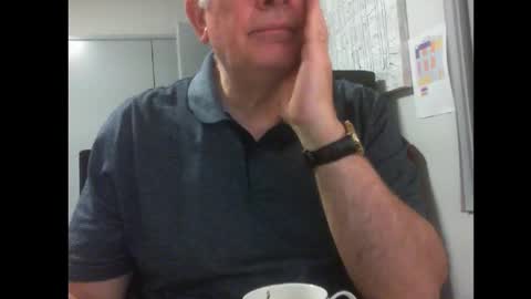Snapshot of thickmelnik chatting on February 11, 12:16 pm James online show from February 11, 12:16 pm