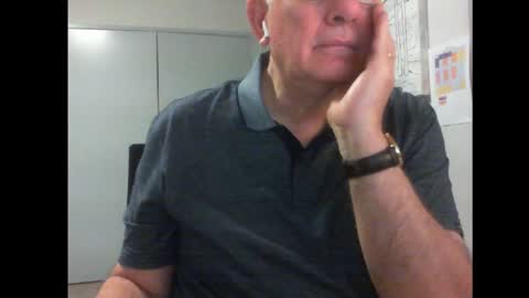 Snapshot of thickmelnik chatting on January 7, 2:16 pm James online show from January 7, 2:16 pm