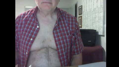 Snapshot of thickmelnik chatting on February 22, 1:01 pm James online show from February 22, 1:01 pm