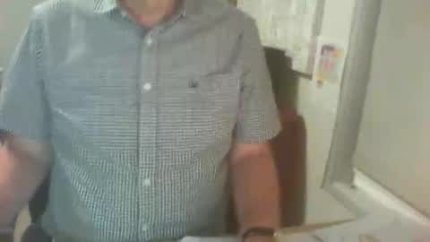 Snapshot of thickmelnik chatting on December 25, 1:19 pm James online show from December 25, 1:19 pm