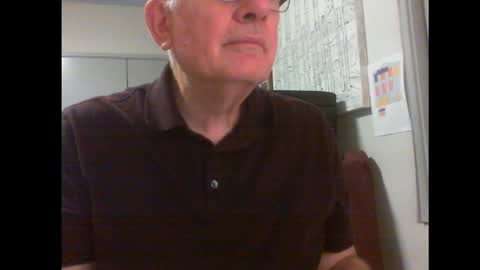 Snapshot of thickmelnik chatting on January 26, 12:43 pm James online show from January 26, 12:43 pm