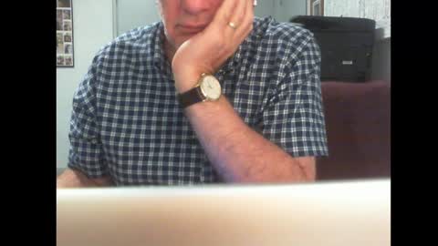 Snapshot of thickmelnik chatting on March 2, 2:15 pm James online show from March 2, 2:15 pm