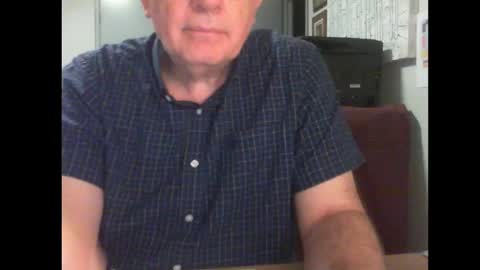 Snapshot of thickmelnik chatting on February 25, 1:17 pm James online show from February 25, 1:17 pm