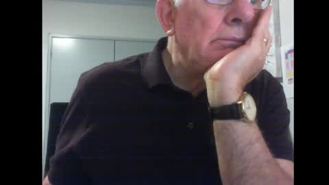 Snapshot of thickmelnik chatting on January 16, 1:14 pm James online show from January 16, 1:14 pm