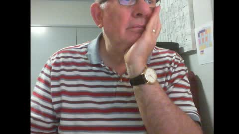 Snapshot of thickmelnik chatting on January 25, 1:41 pm James online show from January 25, 1:41 pm