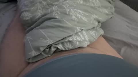 thicksingarters online show from December 17, 7:48 am