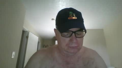 thickwhiteload online show from May 14, 2:04 pm