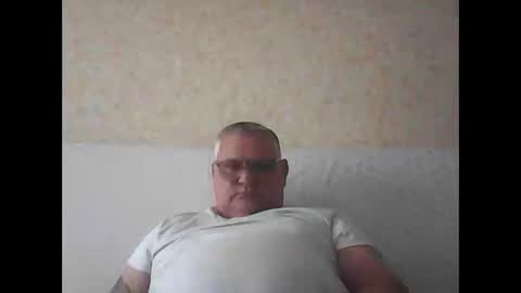 Snapshot of thierrysymp chatting on October 8, 3:38 pm Thierrysymp online show from October 8, 3:38 pm
