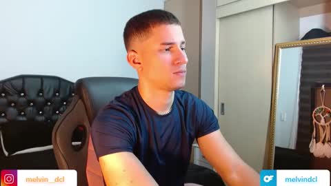 Snapshot of thin_tommy11 chatting on December 27, 10:16 pm thin_tommy11 online show from December 27, 10:16 pm