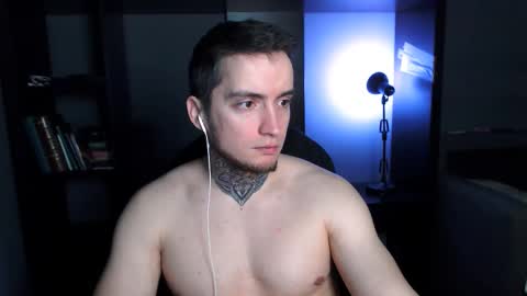 Snapshot of this_is_andy chatting on February 14, 8:59 pm Andy online show from February 14, 8:59 pm