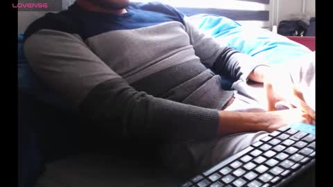 Snapshot of thisguy692 chatting on January 24, 8:00 pm Daniel online show from January 24, 8:00 pm
