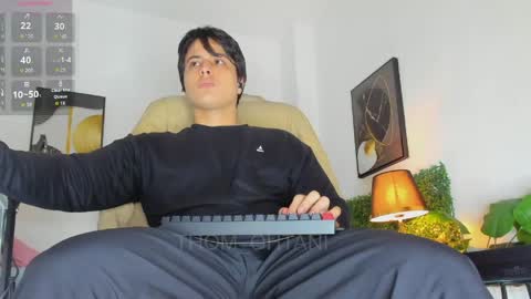 thom_ohtani online show from April 25, 9:45 pm