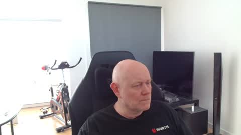 thomas315627 online show from June 13, 2:37 pm