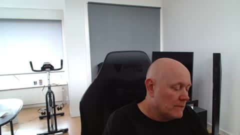 thomas315627 online show from June 12, 2:26 pm