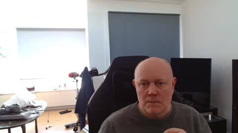 thomas315627 online show from April 29, 1:16 pm