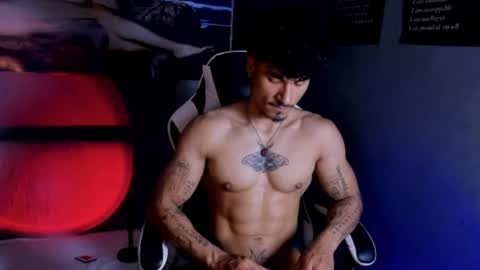 Thomas 3  JUST STAY AND BE MY LAST LOVE online show from April 28, 2:27 am