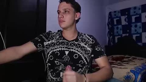 Snapshot of thomas_may4rs chatting on November 1, 12:26 am ---Thomas--- online show from November 1, 12:26 am