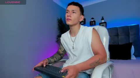 Thomas online show from April 26, 2:47 pm