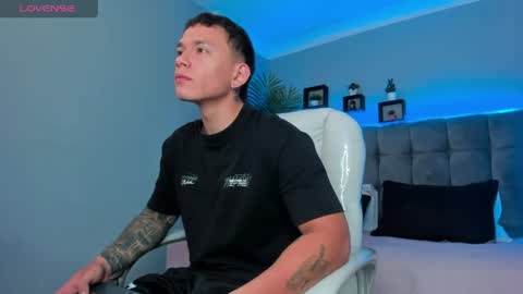 Thomas online show from April 25, 2:47 pm