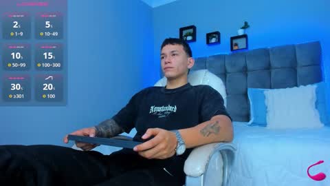 Thomas online show from December 19, 11:18 am