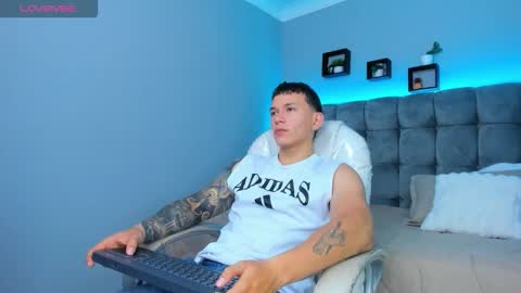 Thomas online show from December 16, 1:07 pm