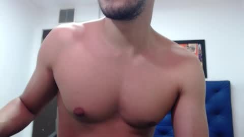 Snapshot of thomas_neuman chatting on February 8, 8:21 pm Thomas online show from February 8, 8:21 pm