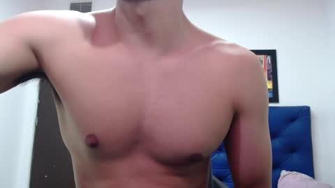 Snapshot of thomas_neuman chatting on January 30, 8:21 pm Thomas online show from January 30, 8:21 pm