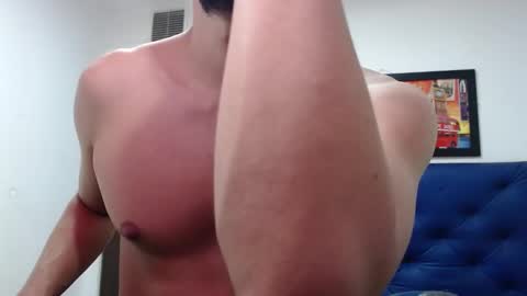 Snapshot of thomas_neuman chatting on February 16, 8:22 pm Thomas online show from February 16, 8:22 pm