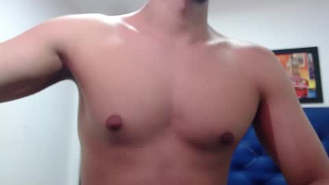 Snapshot of thomas_neuman chatting on February 15, 3:06 pm Thomas online show from February 15, 3:06 pm