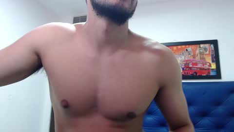 Snapshot of thomas_neuman chatting on January 21, 8:32 pm Thomas online show from January 21, 8:32 pm