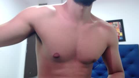 Snapshot of thomas_neuman chatting on January 25, 6:57 pm Thomas online show from January 25, 6:57 pm