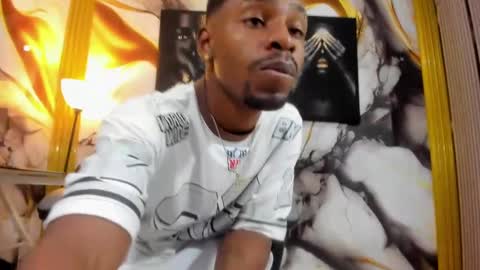 Snapshot of thomas_shelbys chatting on October 3, 3:55 am Thomas online show from October 3, 3:55 am