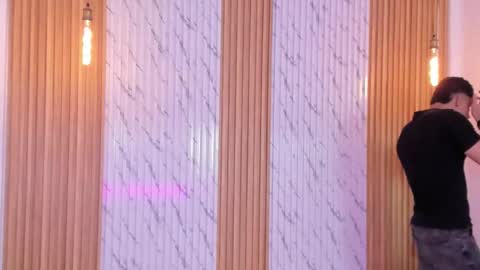 Snapshot of thomas_walker0 chatting on October 14, 12:23 pm Thomas online show from October 14, 12:23 pm
