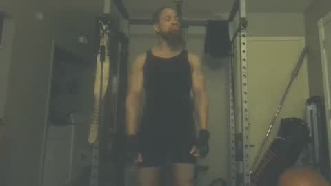 Snapshot of thomasgwhitecft chatting on December 6, 12:56 am FatherTime online show from December 6, 12:56 am