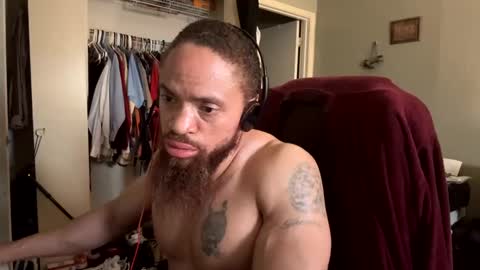 Snapshot of thomasgwhitecft chatting on March 7, 11:05 pm FatherTime online show from March 7, 11:05 pm