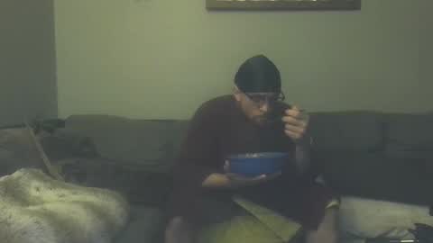Snapshot of thomasgwhitecft chatting on December 8, 2:07 am FatherTime online show from December 8, 2:07 am