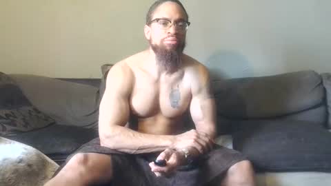 Snapshot of thomasgwhitecft chatting on January 26, 6:06 pm FatherTime online show from January 26, 6:06 pm