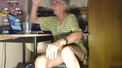 Thomas online show from January 10, 6:17 pm