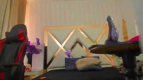 thomasthund online show from January 19, 1:02 pm