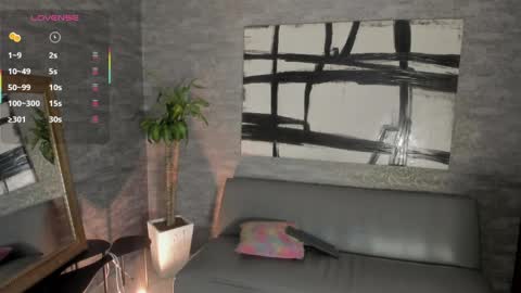 THOMASS online show from April 7, 2:06 pm