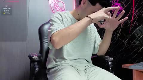 Snapshot of thor_dick chatting on September 22, 5:51 am Thor Dick online show from September 22, 5:51 am
