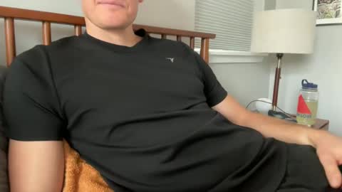 Throbbinhood online show from November 11, 5:51 pm