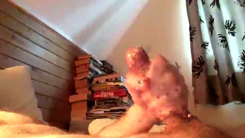 Robert online show from November 1, 8:18 am