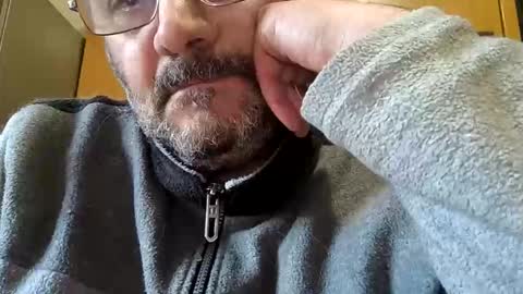 Little Wolf  online show from November 12, 6:52 am