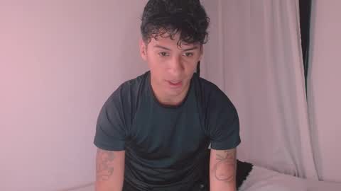 Tiago online show from February 6, 11:32 am