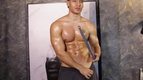 Tian Brooks online show from April 30, 3:57 am