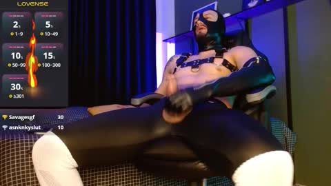   online show from October 24, 9:27 pm