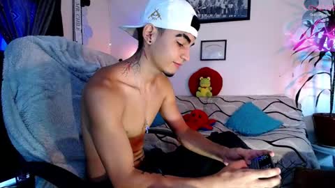 TIAN online show from April 29, 9:54 pm