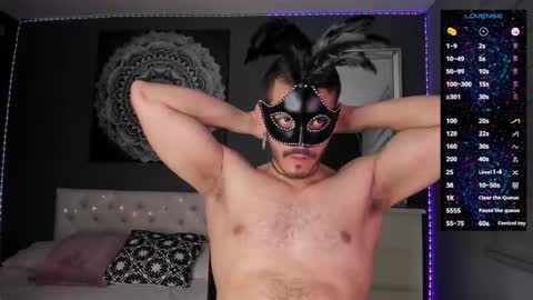 Snapshot of tianzilac chatting on October 30, 10:33 pm Tian Zilac online show from October 30, 10:33 pm